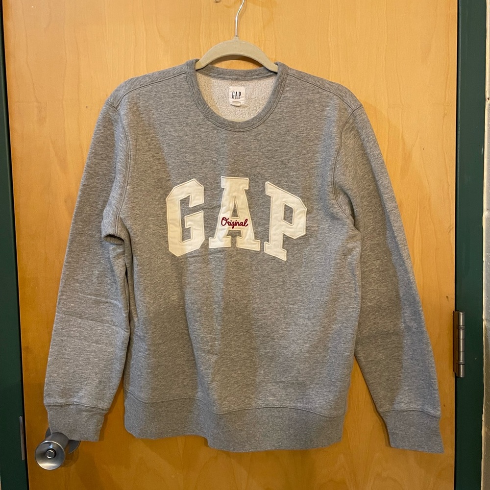 Gap Embroidered Logo Crewneck Sweatshirt